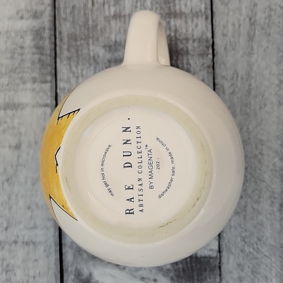 Rae Dunn Coffee Mug Star - Picture 4 of 4